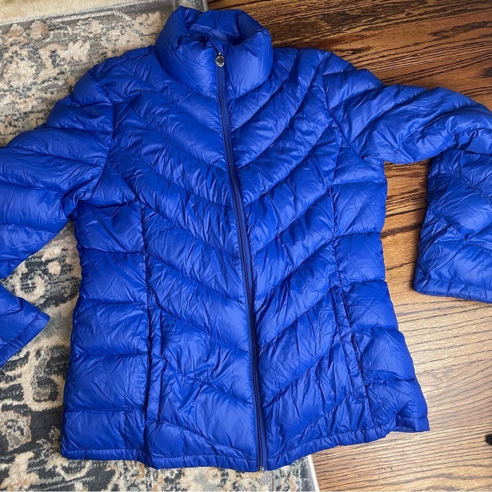 Calvin Klein Women's Blue Puffer Jacket - Picture 7 of 8